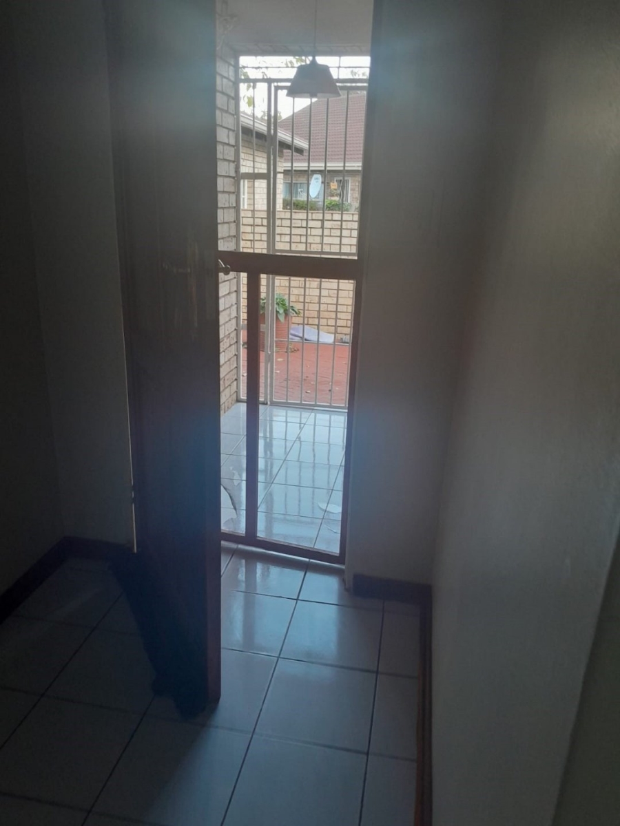 3 Bedroom Property for Sale in Bloemfontein Free State
